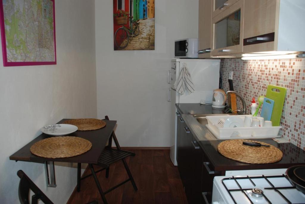 Apartment 5 Min By Walk To The Center Brno Esterno foto